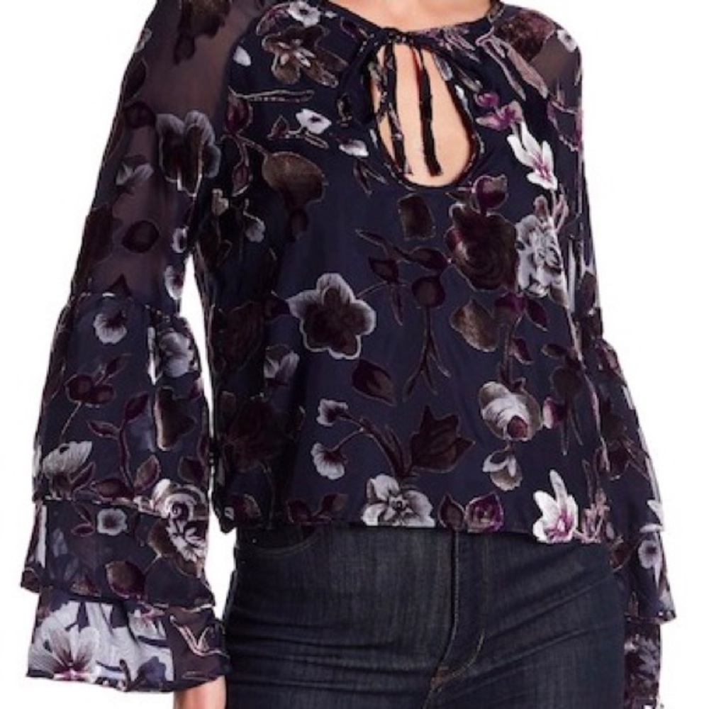 NWT Lucca Couture Skyler Floral Velvet Burnout Top